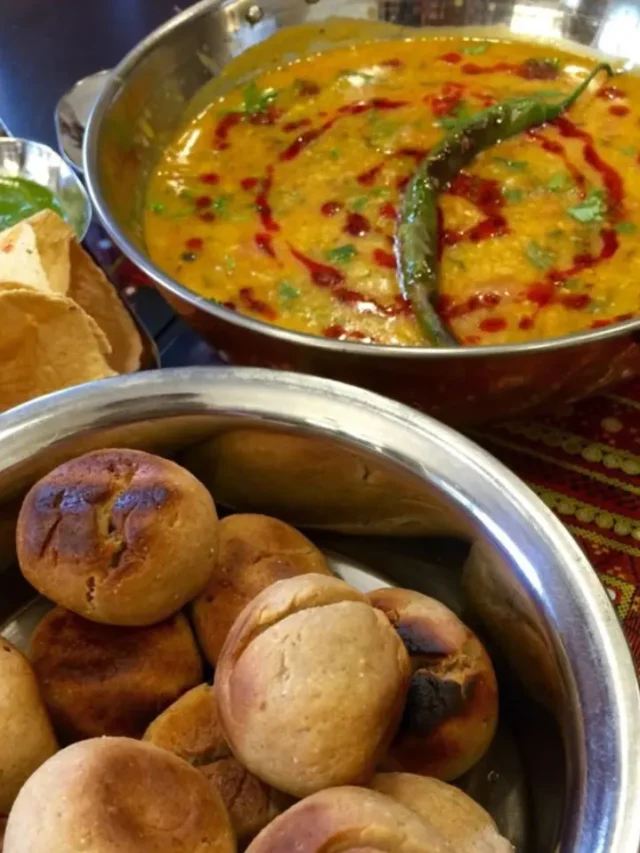 famous rajasthani dal bati